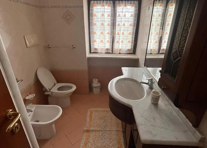 Mari E Monti Tatil Evi *